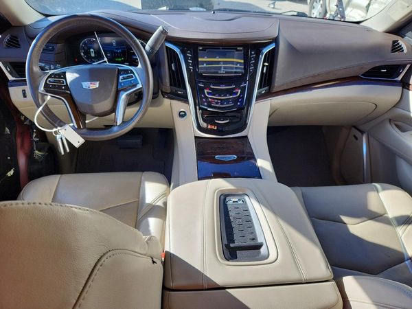 2017 CADILLAC ESCALADE Premium Luxury