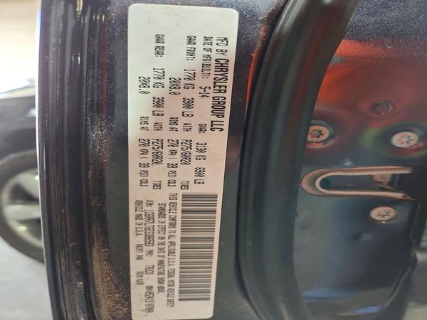2014 RAM 1500 SLT