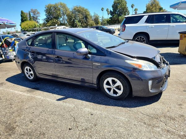 2012 TOYOTA PRIUS