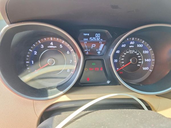 2013 HYUNDAI ELANTRA — ODOM