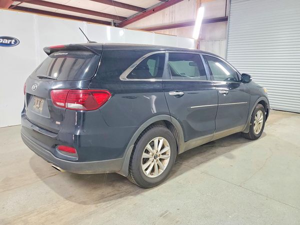 2019 KIA SORENTO L, LX, S