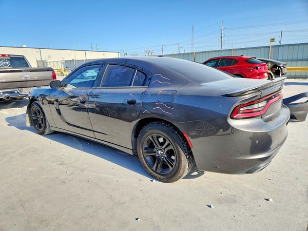 2018 DODGE CHARGER SXT