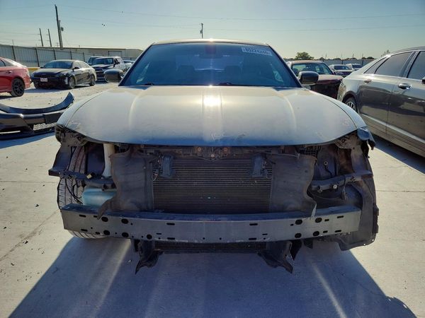 2018 DODGE CHARGER SXT