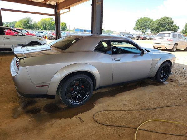 2017 DODGE CHALLENGER