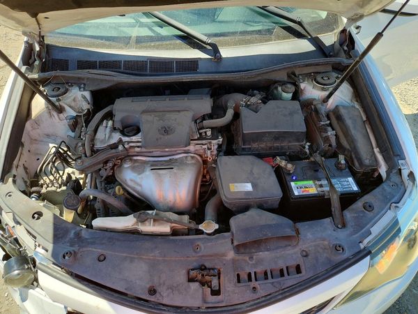 2014 TOYOTA CAMRY