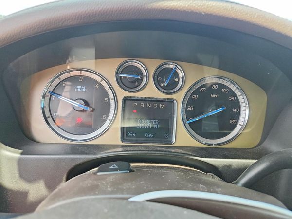 2012 CADILLAC ESCALADE