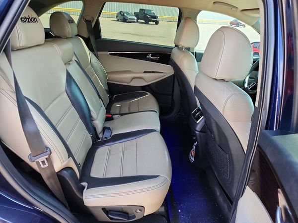 2020 KIA SORENTO