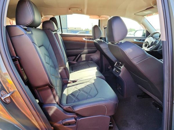 2026 VOLKSWAGEN ATLAS 4Motion SE