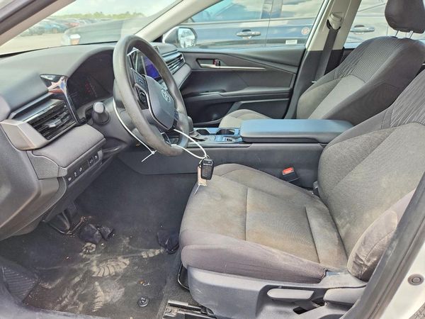2025 TOYOTA CAMRY — DENT