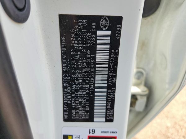 2025 TOYOTA CAMRY — VINS