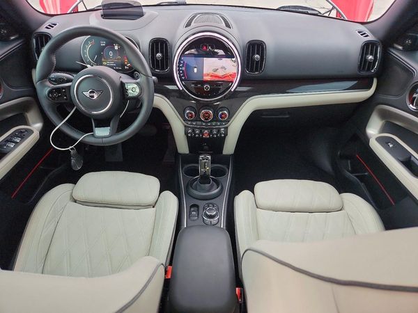 2024 MINI COOPER