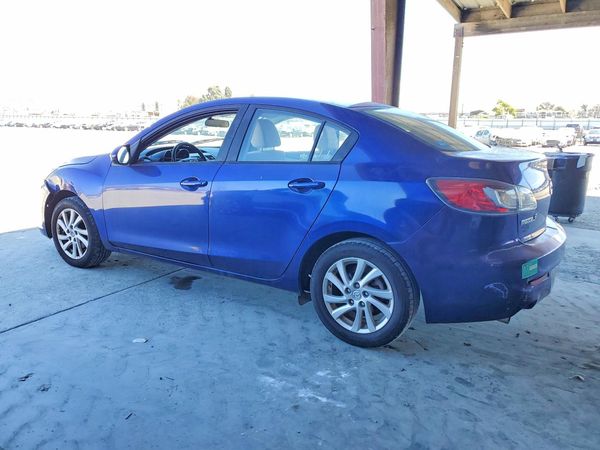 2012 MAZDA 3 Touring/GS