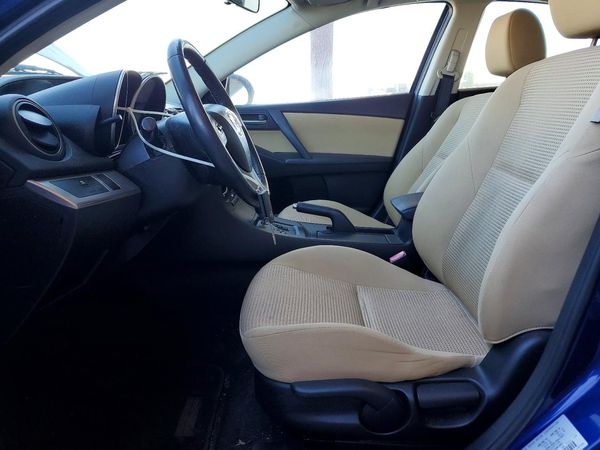 2012 MAZDA 3 Touring/GS