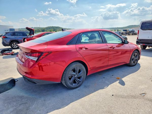 2021 HYUNDAI ELANTRA