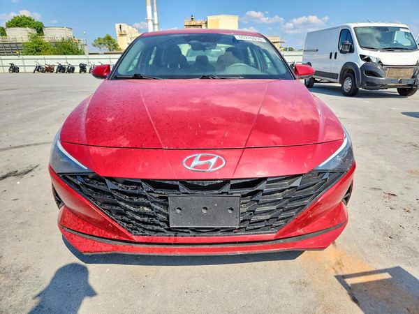 2021 HYUNDAI ELANTRA