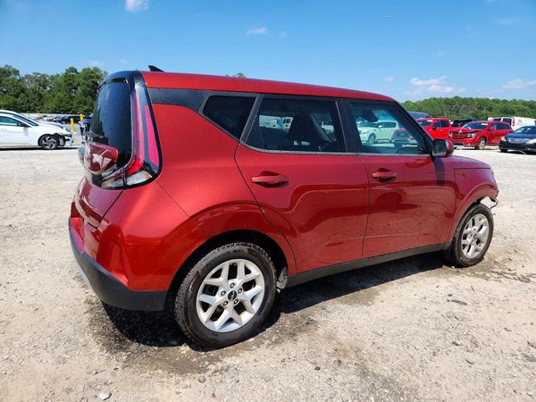 2023 KIA SOUL LX, S
