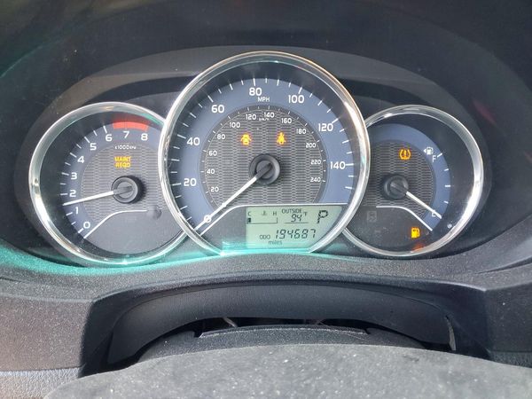 2016 TOYOTA COROLLA