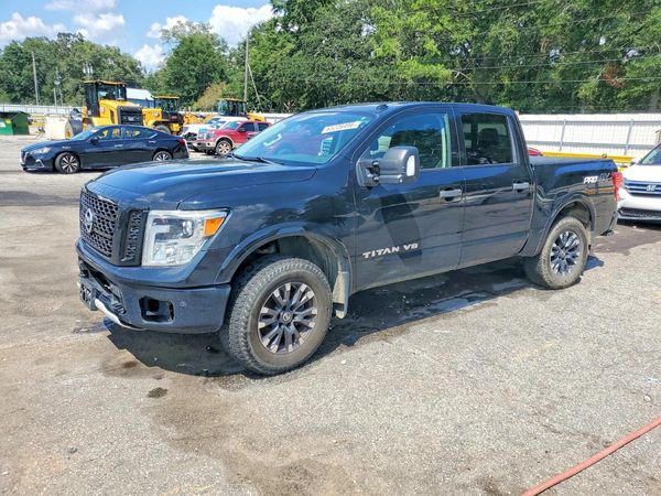 2018 NISSAN TITAN — Front 3/4