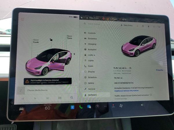 2022 TESLA MODEL 3
