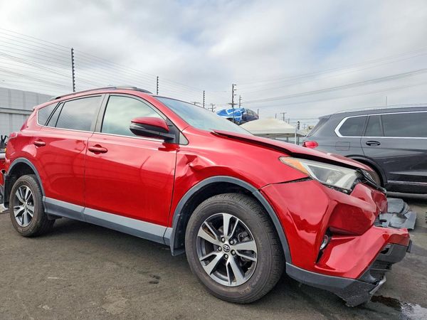 2017 TOYOTA RAV4