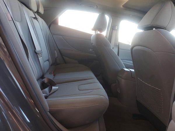 2025 HYUNDAI ELANTRA SEL Convenience — PSRS