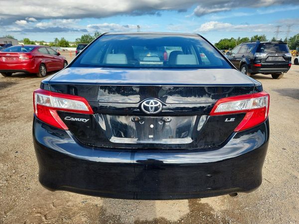 2013 TOYOTA CAMRY — DIRR