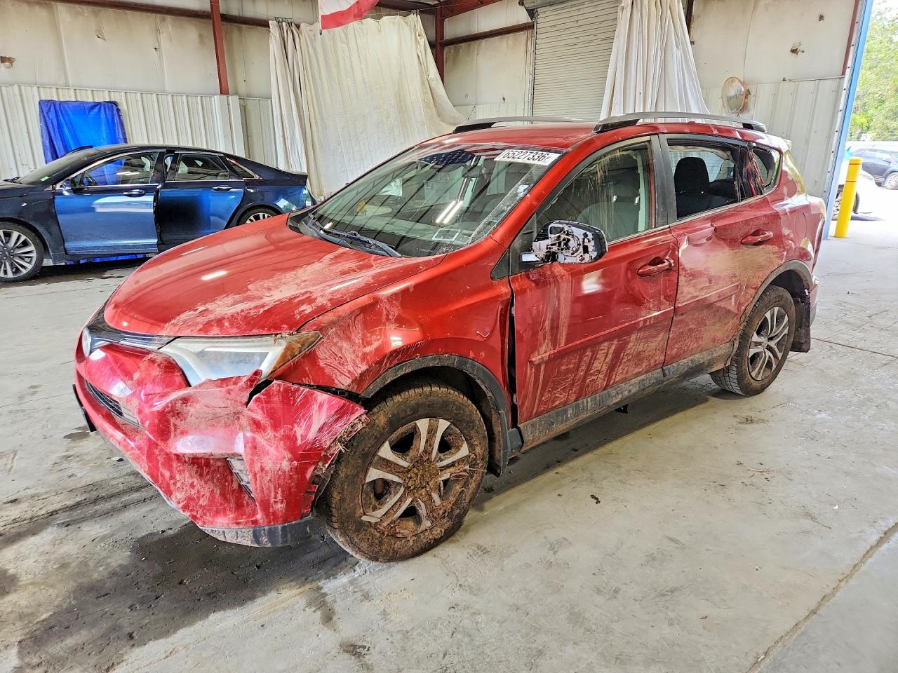 2017 TOYOTA RAV4 LE