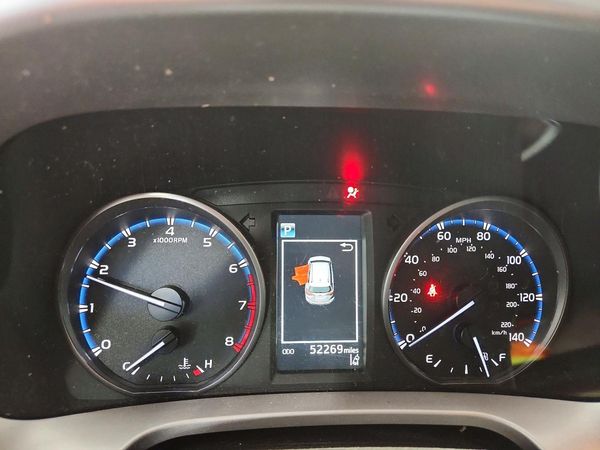 2017 TOYOTA RAV4 LE
