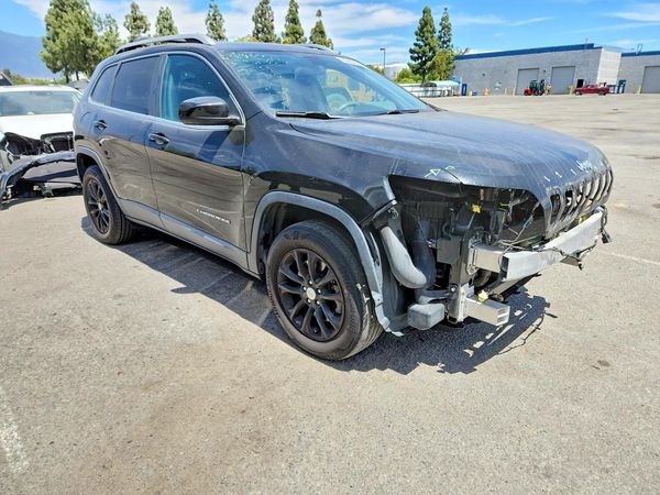 2019 JEEP CHEROKEE LATITUDE 4X4