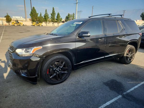 2020 CHEVROLET TRAVERSE — DSFA — Front 3/4