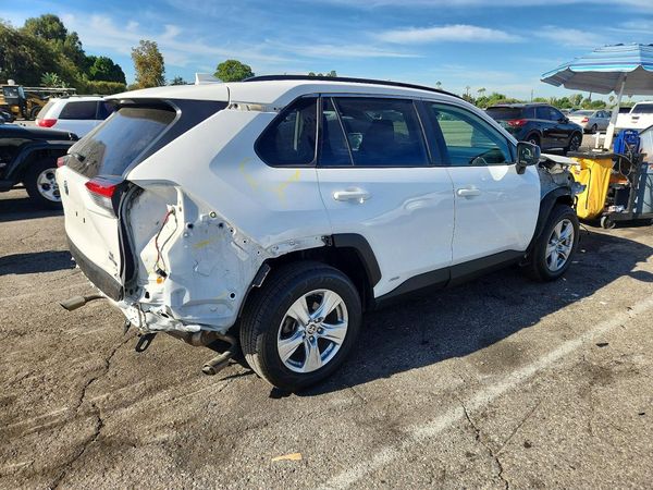 2020 TOYOTA RAV4 LE HV