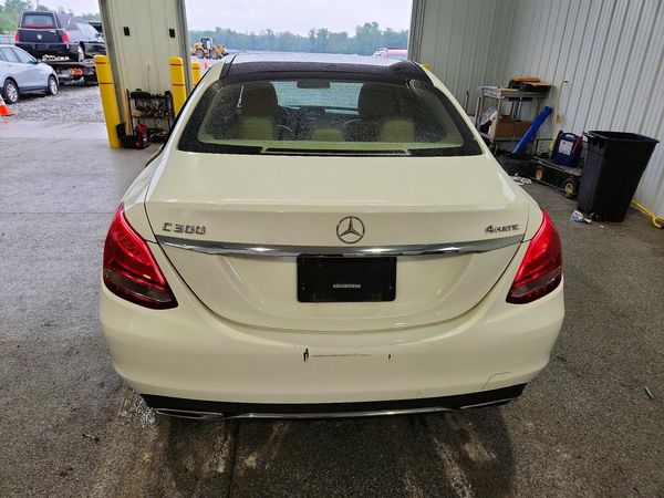 2016 MERCEDES-BENZ C C300-4M