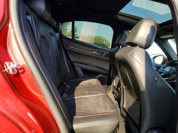 2019 ALFA ROMEO STELVIO