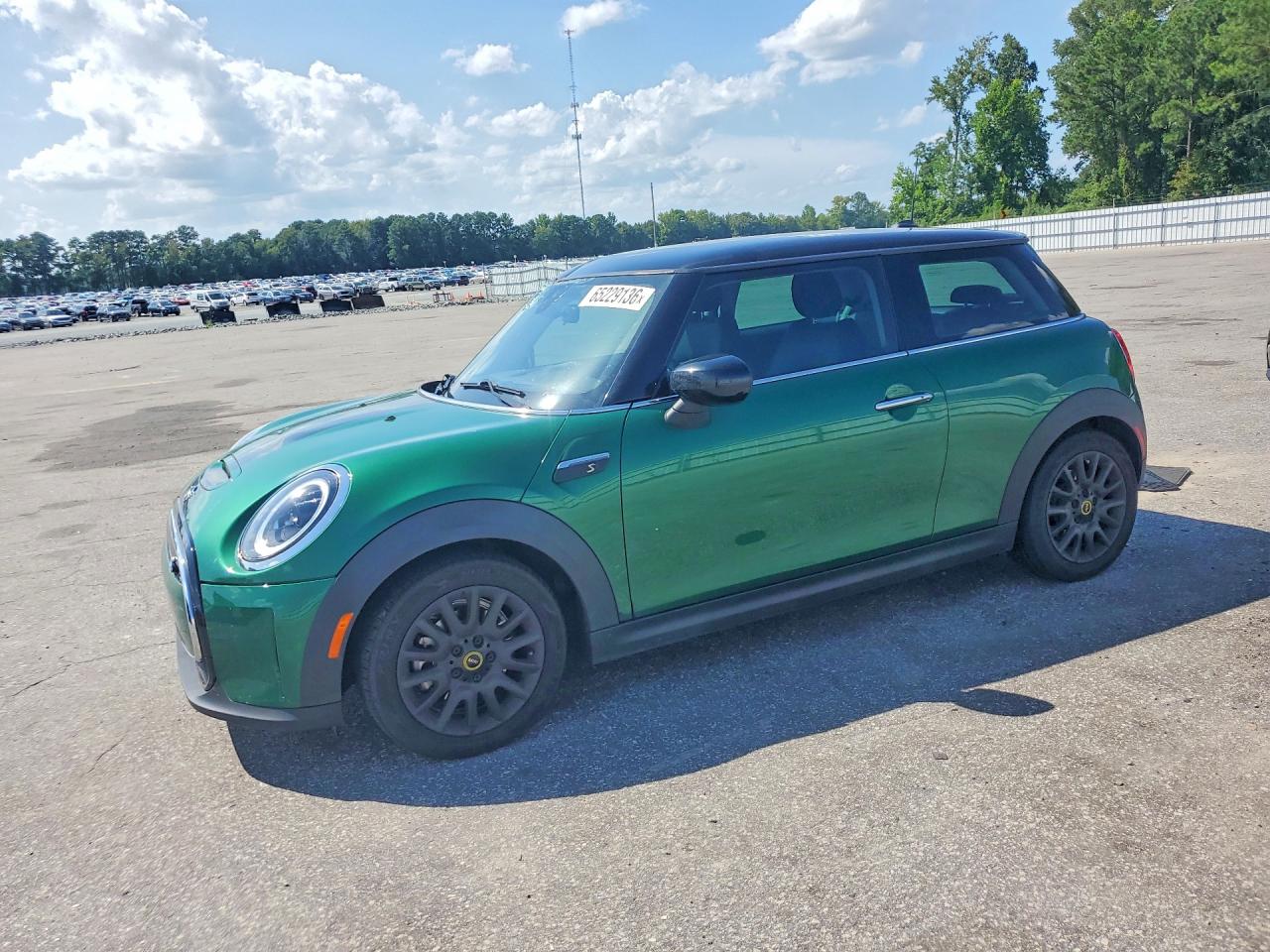 2022 MINI COOPER