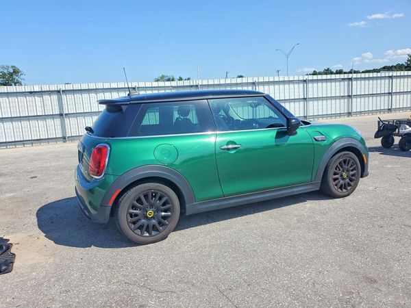 2022 MINI COOPER