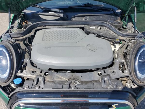 2022 MINI COOPER