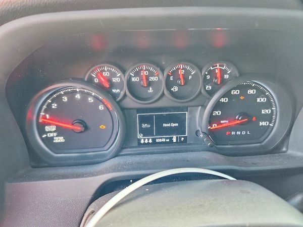 2024 CHEVROLET SILVERADO Custom