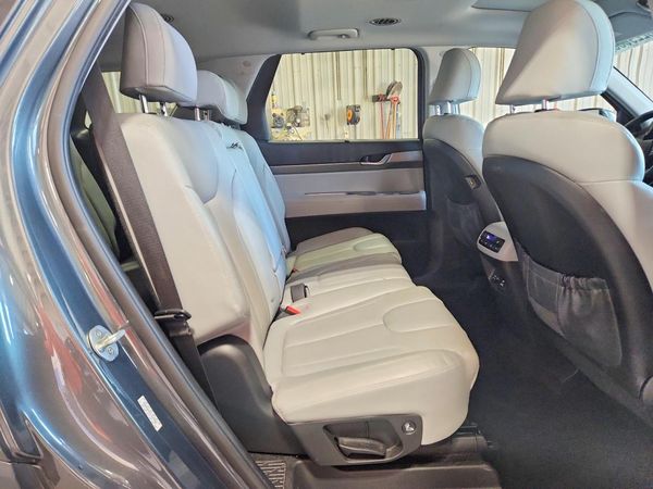 2020 HYUNDAI PALISADE SEL w/ Premium Pkg