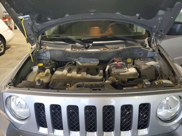 2022 JEEP CHER 4D LATITUDE