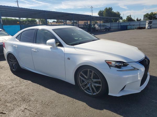2015 LEXUS IS