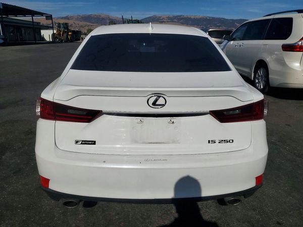 2015 LEXUS IS