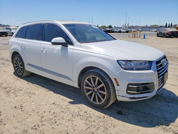 2019 AUDI Q7 quattro Prestige