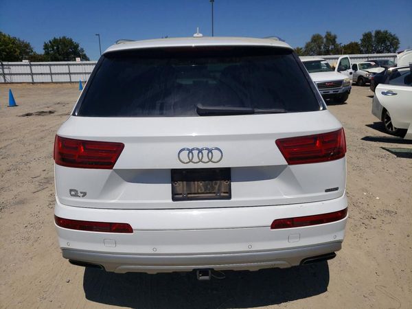 2019 AUDI Q7 quattro Prestige