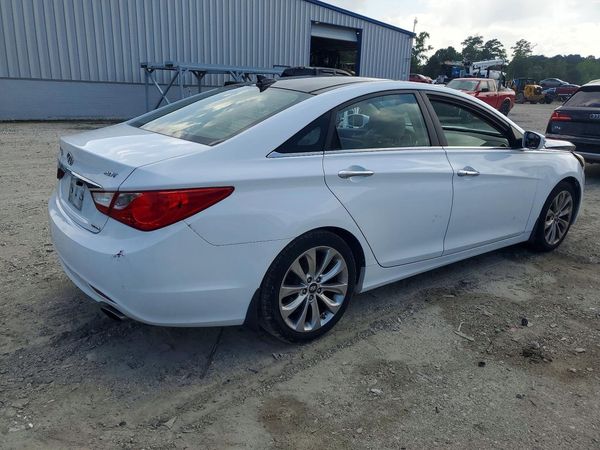 2012 HYUNDAI SONATA Middle level