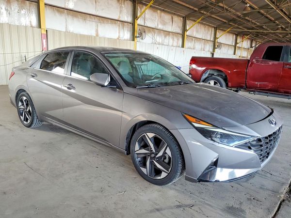 2021 HYUNDAI ELANTRA SEL