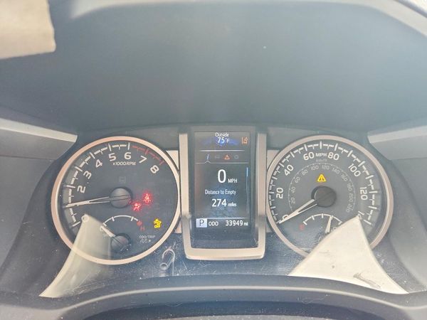 2023 TOYOTA TACOMA SR5