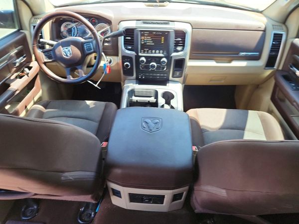 2016 RAM 2500 SLT CREW CAB 4X4