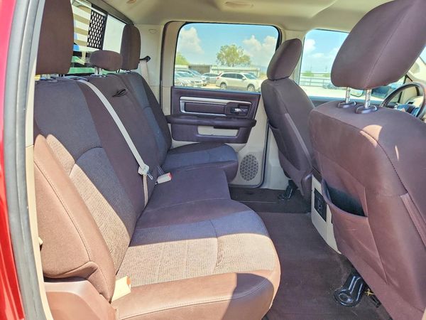 2016 RAM 2500 SLT CREW CAB 4X4