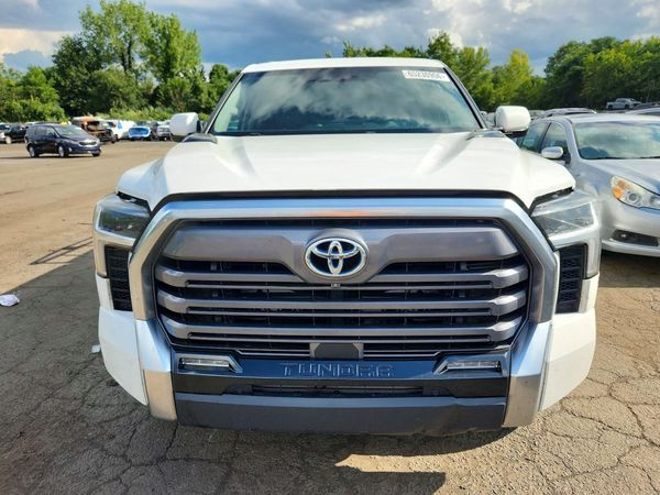 2022 TOYOTA TUNDRA Limited