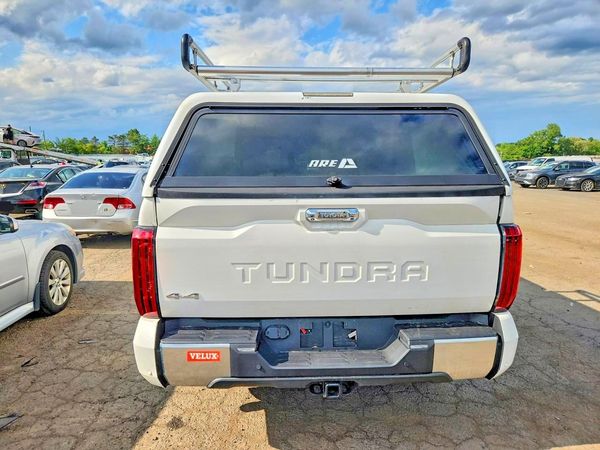 2022 TOYOTA TUNDRA Limited